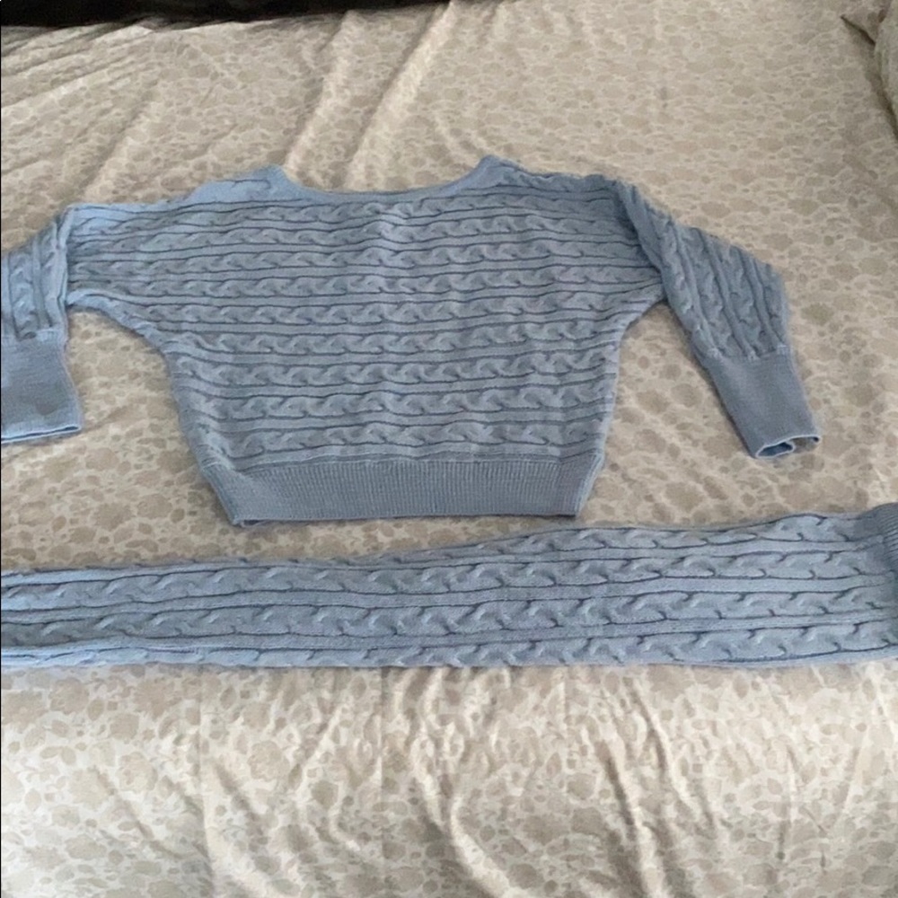 Comfy blue knitted lounge set